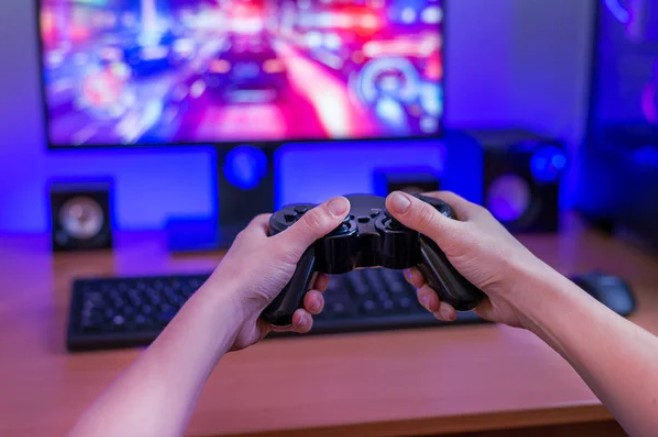 How an Online Game Uses Real-Time Data Processing